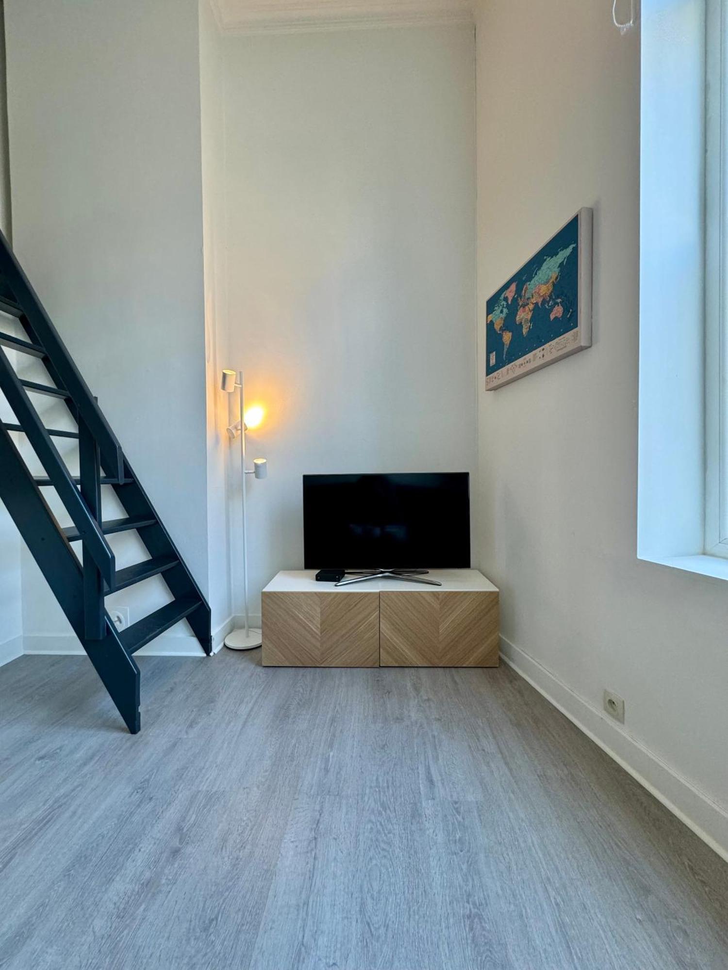 Appartement Avec En Mezzanine *